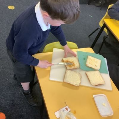 Y1 - PADDINGTON BEAR